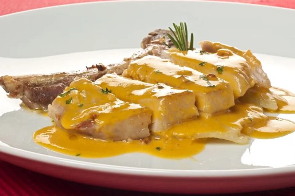 Filete de Pescado en Salsa de Mango